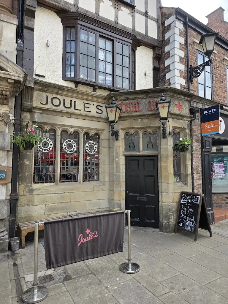 The Royal Oak restaurant in Marchwiel