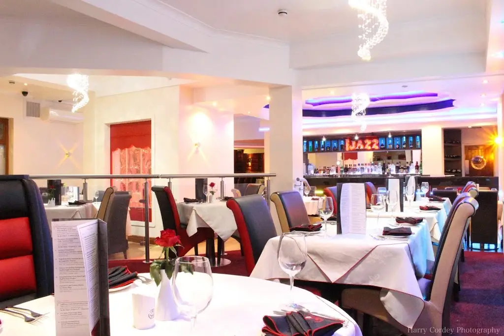 Ijazz Indian Cuisine restaurante en Marchwiel