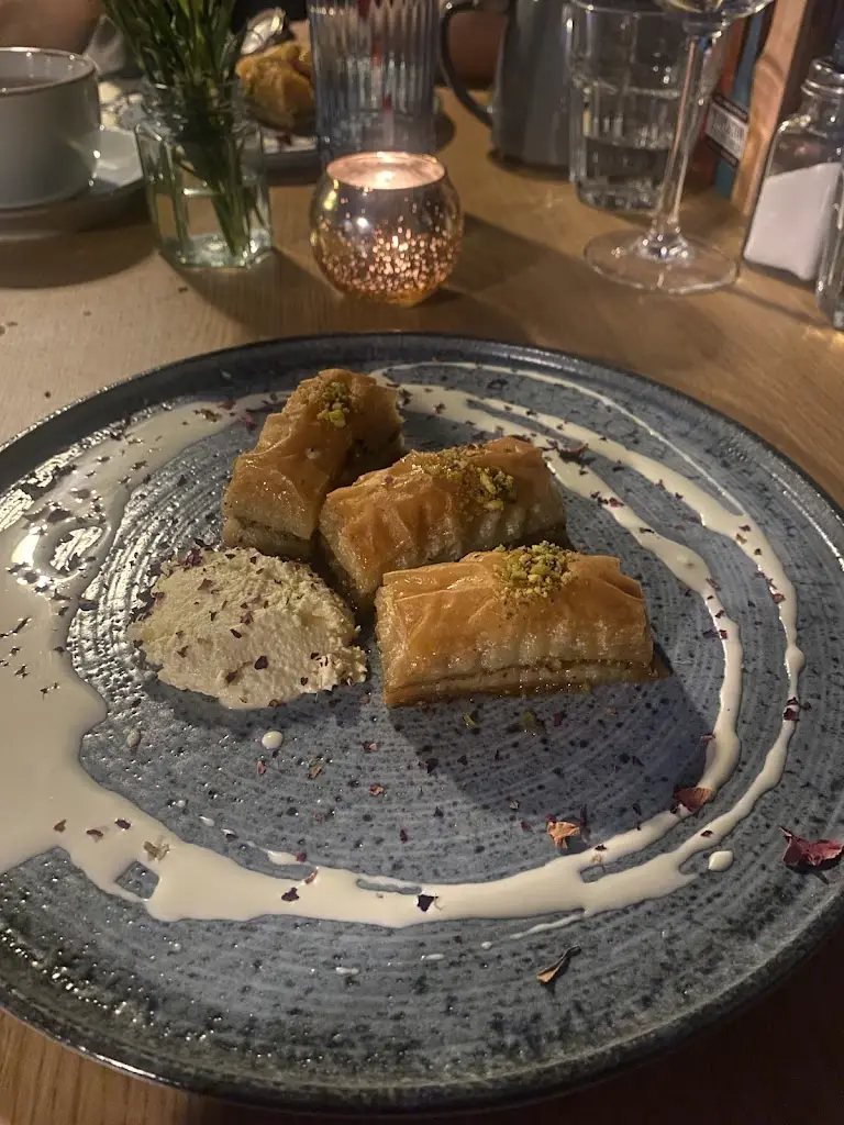 Menu_Cafe ROSE_Pembroke_image_8