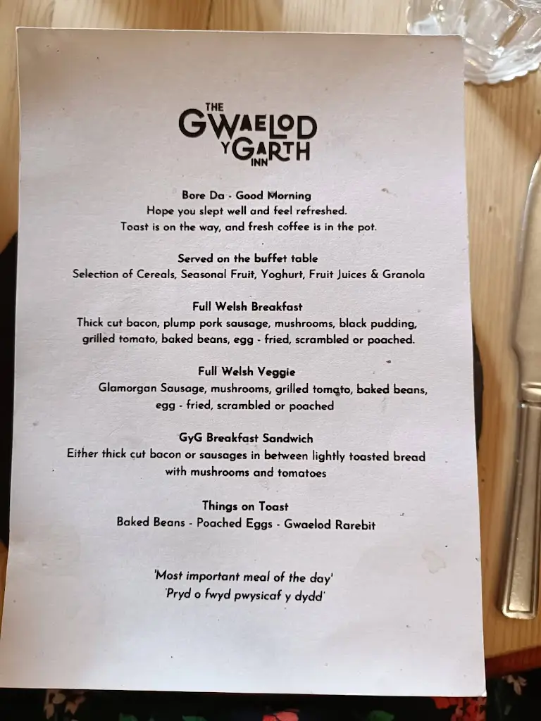 Menu_The Gwaelod-y-Garth Inn_Radyr_image_3