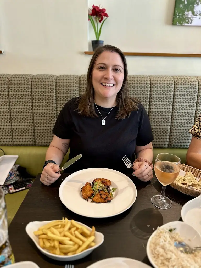 Sam thefemalephysicist_Salkaara_Radyr_review