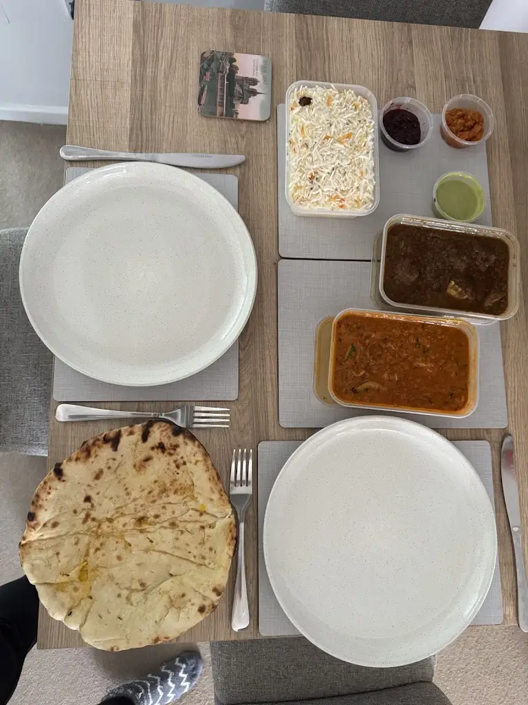 B_Salkaara_Radyr_review