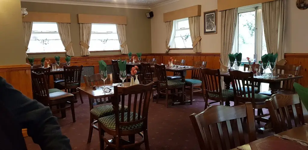 Little Crown Inn restaurant in Pontypool