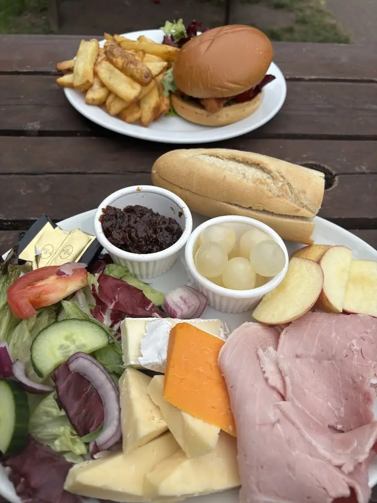 Rebecca Hughes_The Open Hearth_Pontypool_review