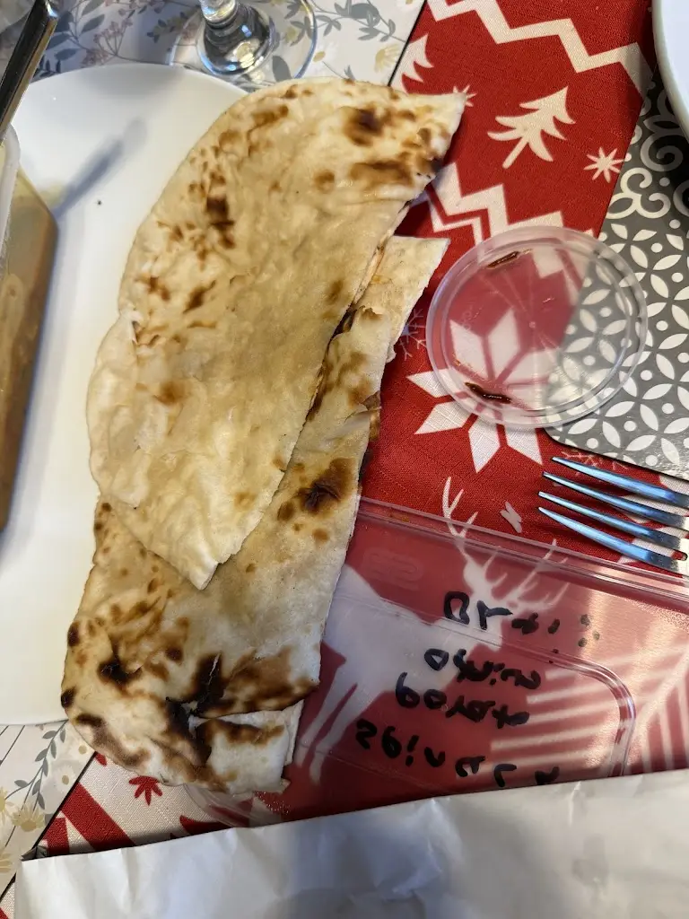 Jonathan Darcy_NOMI PWLLHELI_Pwllheli_review