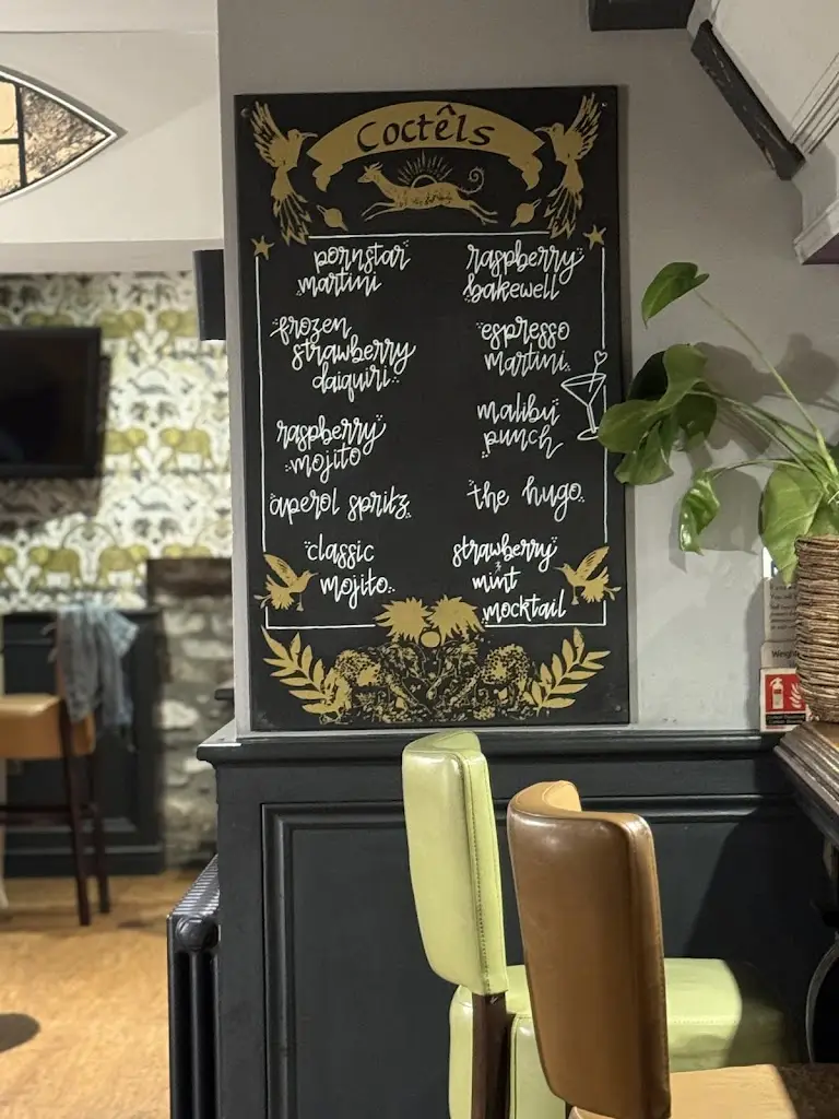 Menu_Whitehall_Pwllheli_image_2