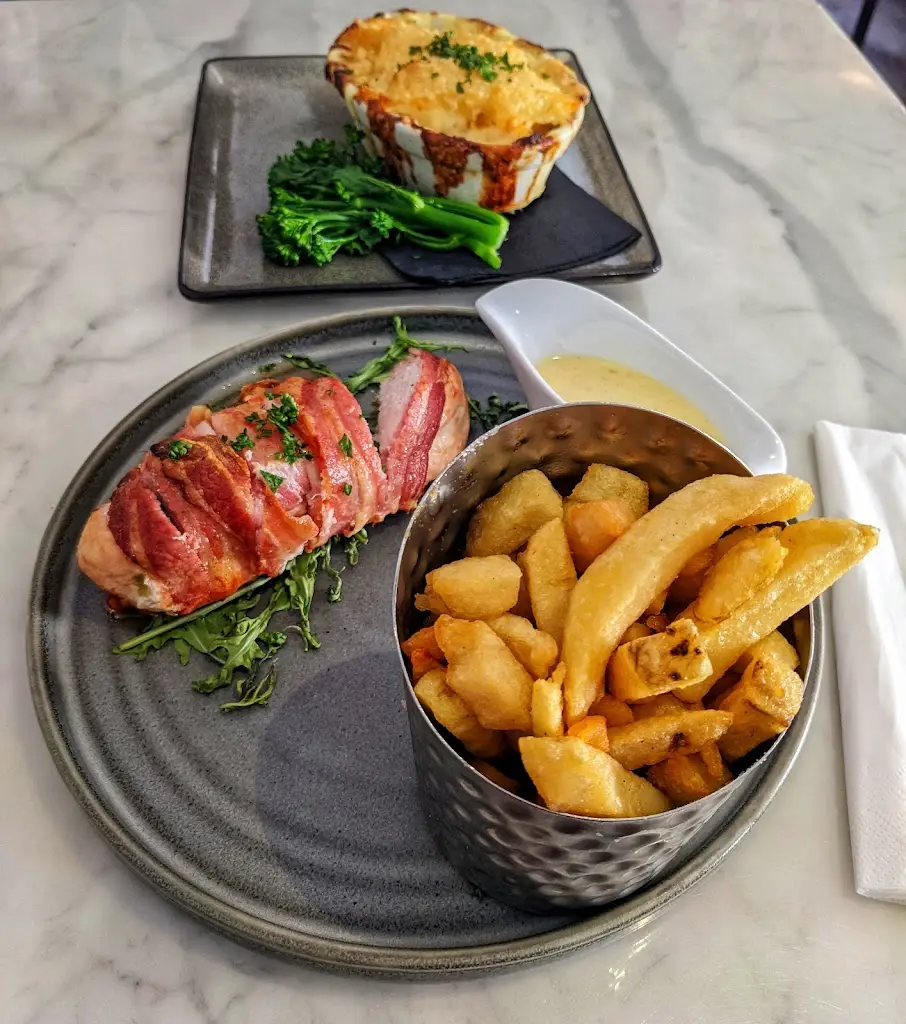 Menu_Whitehall_Pwllheli_image_6