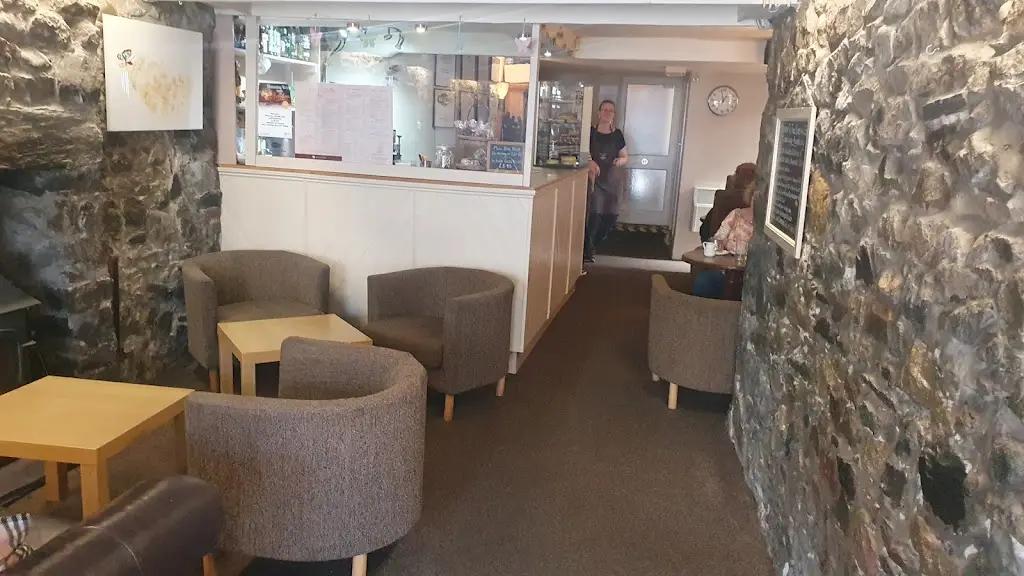 Pili Palas_Pwllheli_slider_image_1