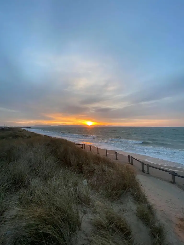 Caffi Largo_Pwllheli_slider_image_3