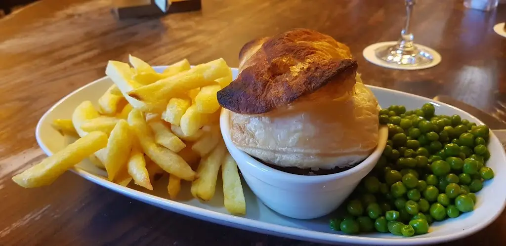 Menu_The Greenfield_Rhondda Cynon Taf_imagen_7