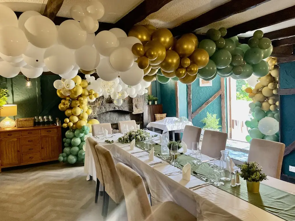 The Crown Inn restaurant in Rhayader