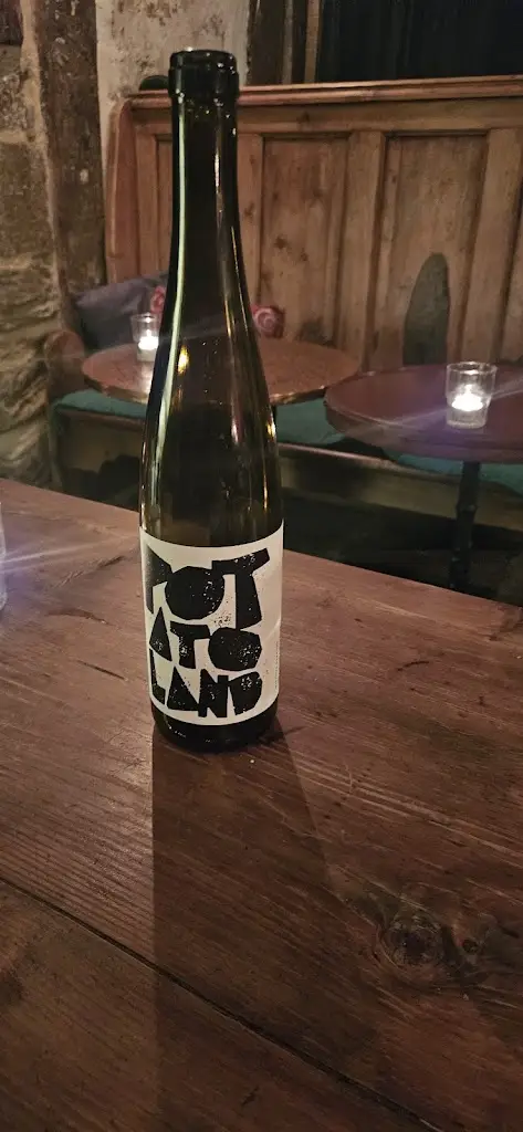 Paul_Daphne’s_Presteigne_review