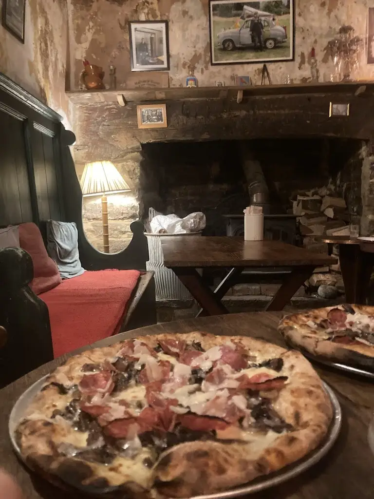 Daphne’s_Presteigne_slider_image_2