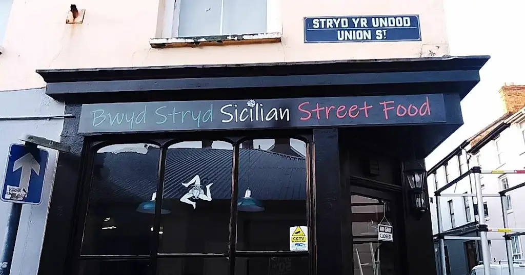 Carys's Angolino restaurante en Penparcau