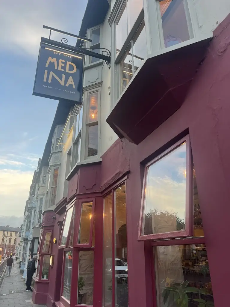 Medina restaurant in Penparcau