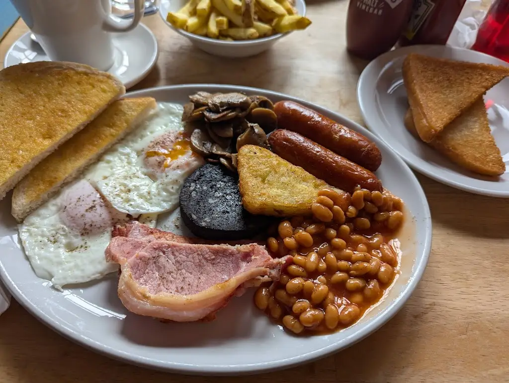 Arron Hiscox_Sophie's_Penparcau_review