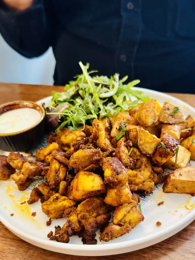 Bev Emans_Arabic Flavour_Penparcau_review