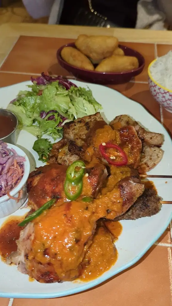 Mama Fay's_Penparcau_slider_image_2