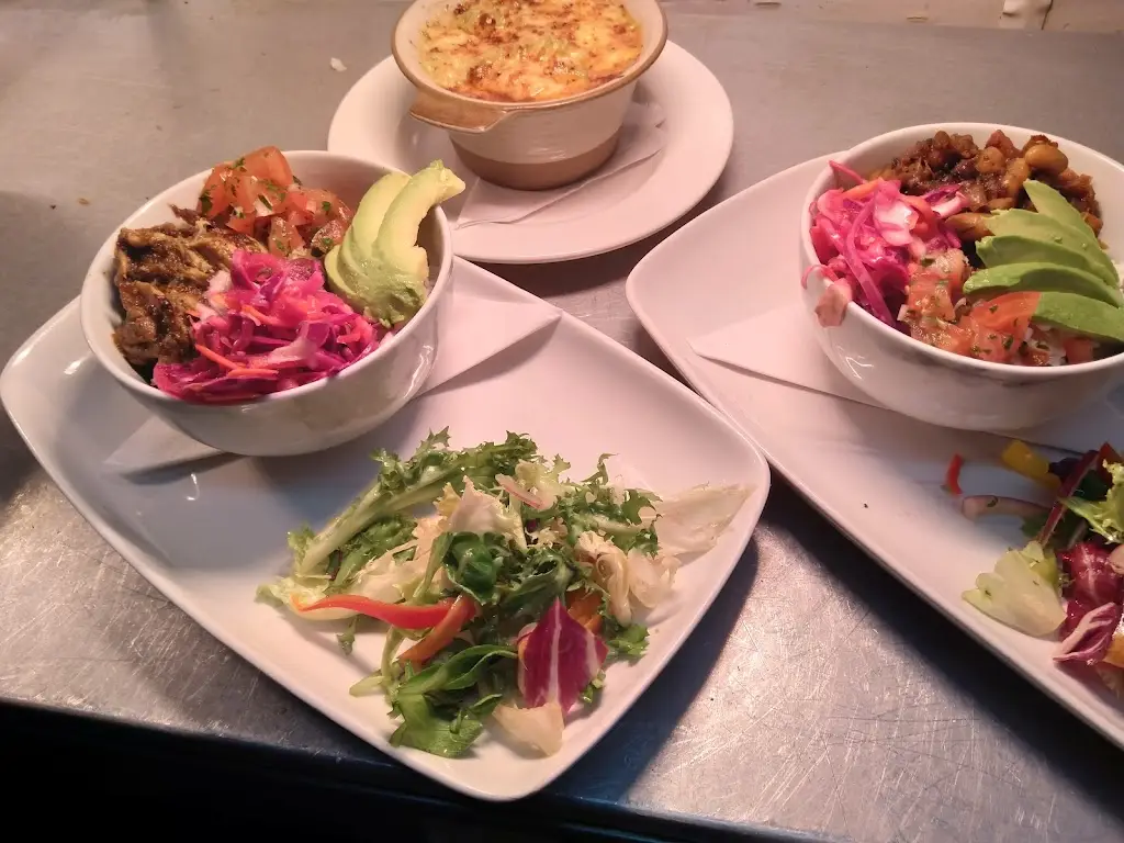 Mama Fay's_Penparcau_slider_image_3