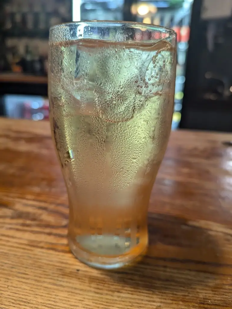 Menu_White Horse_Penparcau_image_7