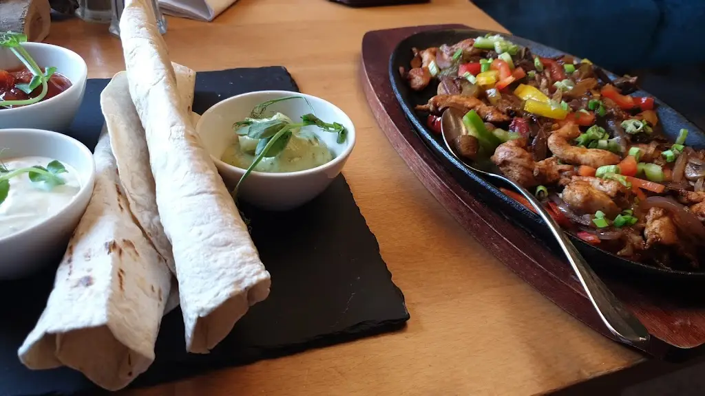 Menu_Upstairs Bar at Royal Pier_Penparcau_image_4