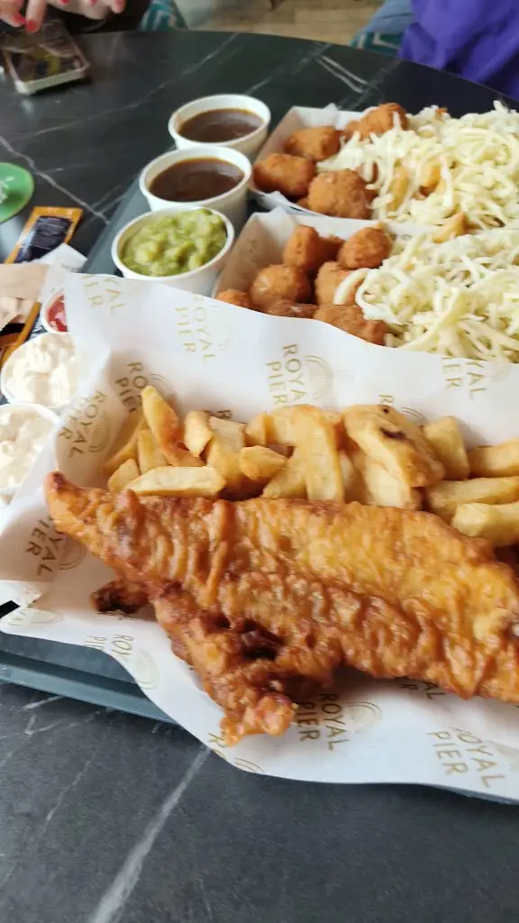 Upstairs Bar at Royal Pier_Penparcau_slider_image_2