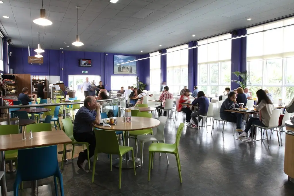 The Food Hall_Penparcau_slider_image_3