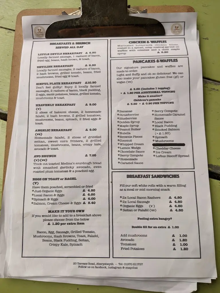 Menu_Little Devil's Café_Penparcau_imagen_3