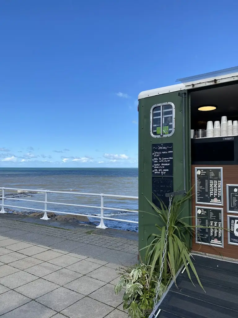 My Friends Place_Penparcau_slider_image_1