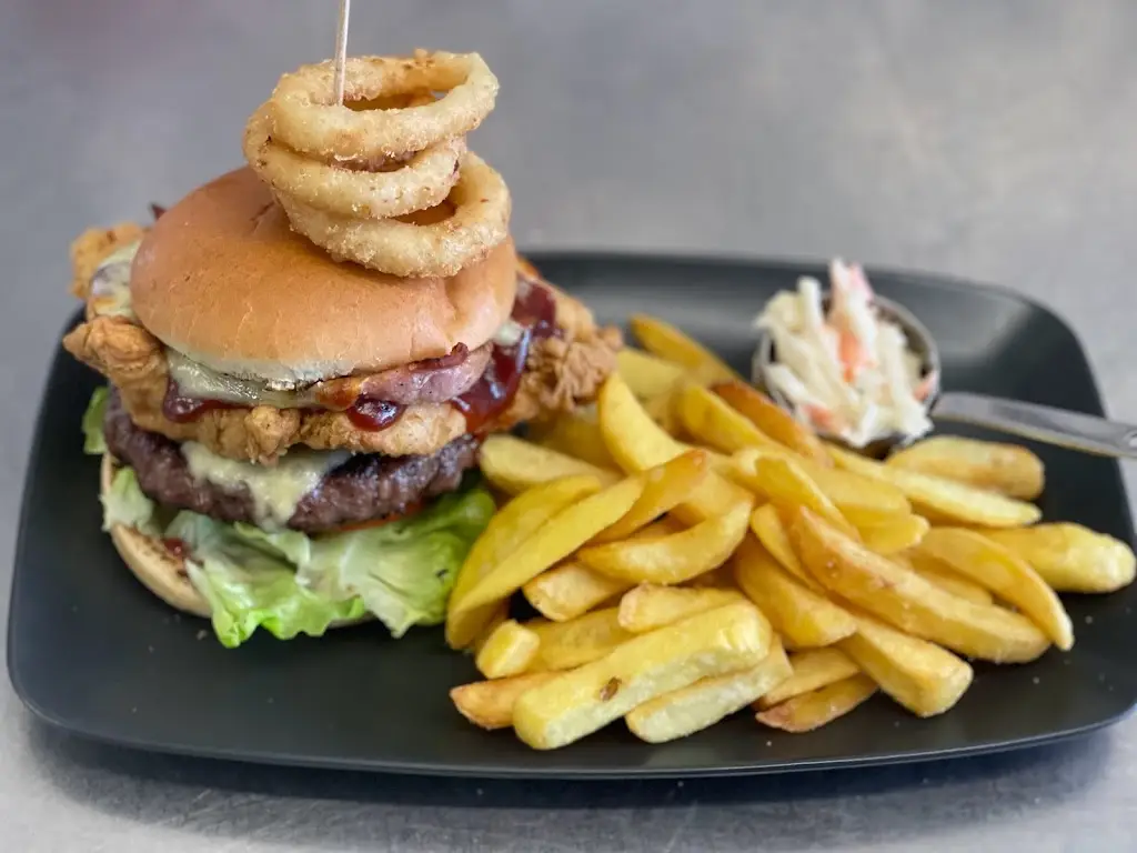 Graham’s Kitchen_Rhondda_slider_image_3