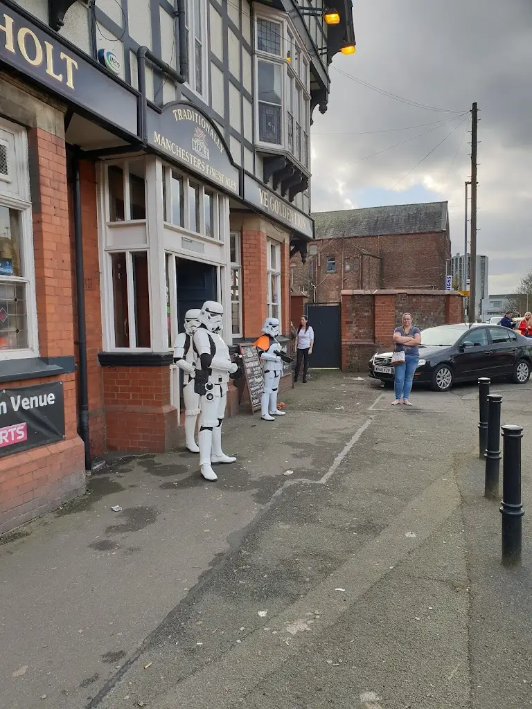 David vickers_Ye Golden Lion (Blackley)_Blackley_review