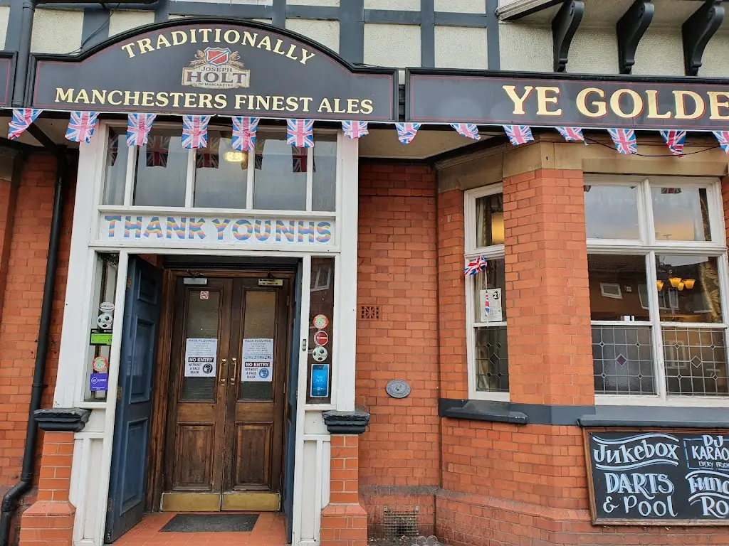 Ye Golden Lion (Blackley) restaurante en Blackley