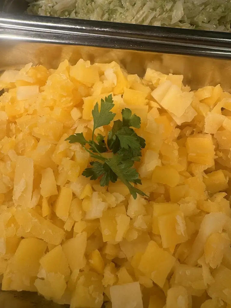 Menu_PAR 70_Rhondda_image_7