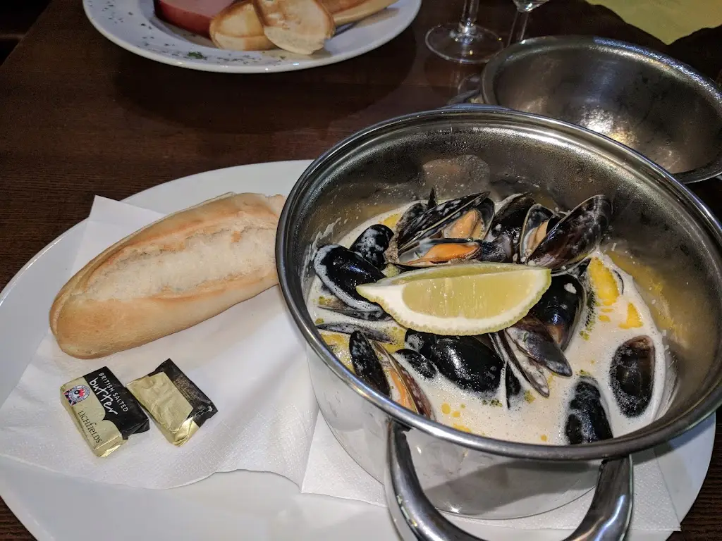 Menu_Rhondda Life_Rhondda_image_4