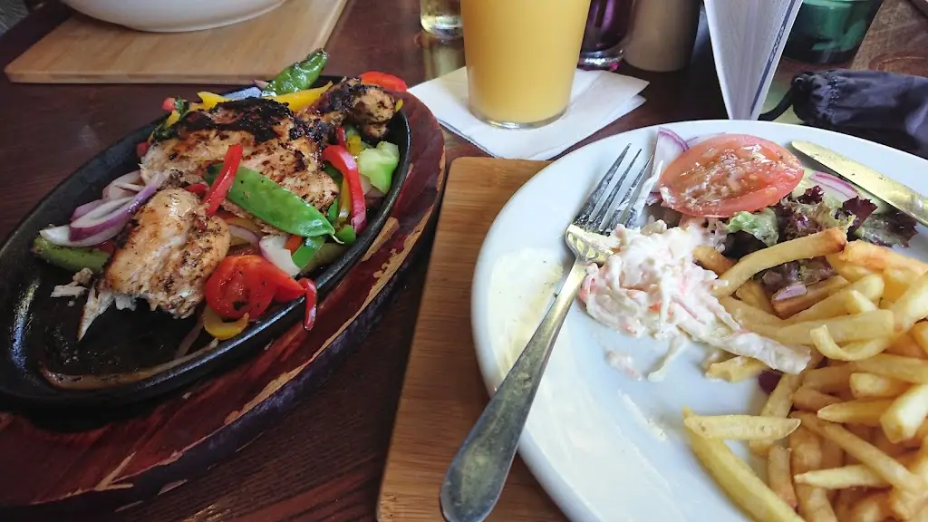 Menu_The Alyn At Rossett_Rossett_image_7