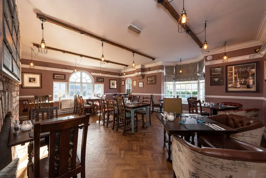 The Golden Lion_Rossett_slider_image_1