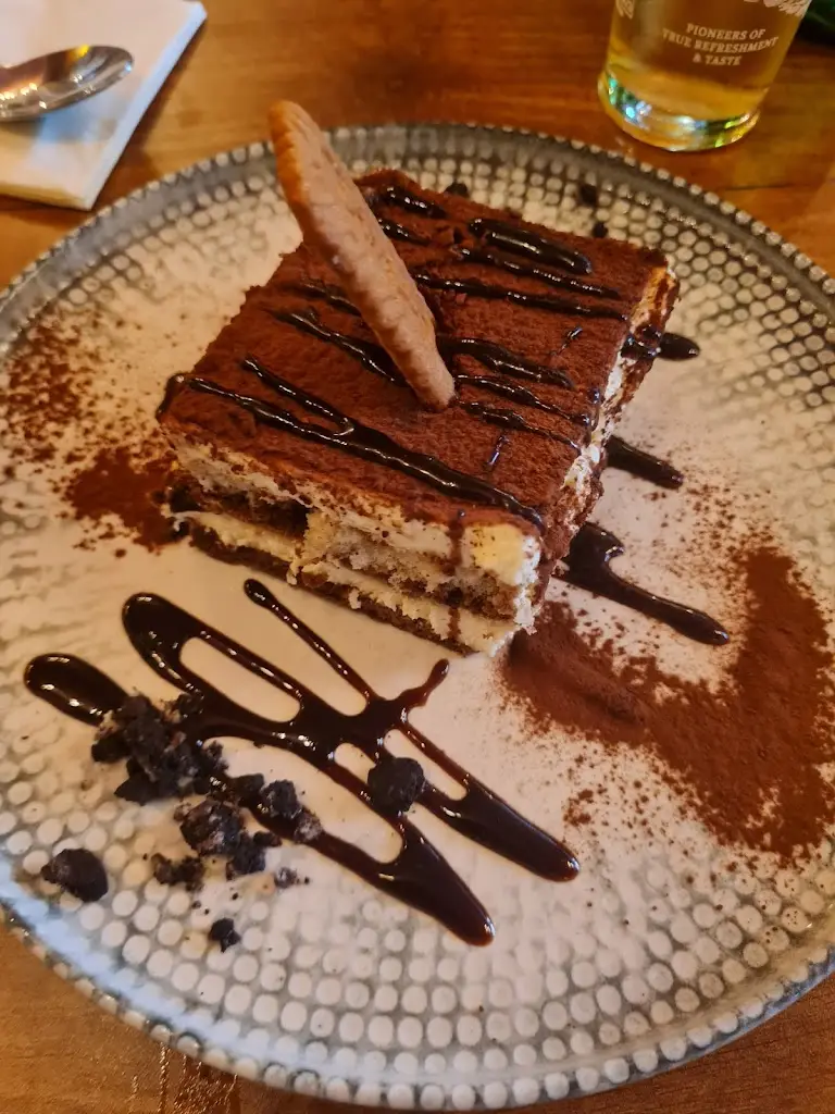 Menu_Fouzi’s Cafe Bar Pizzeria _Rossett_image_7