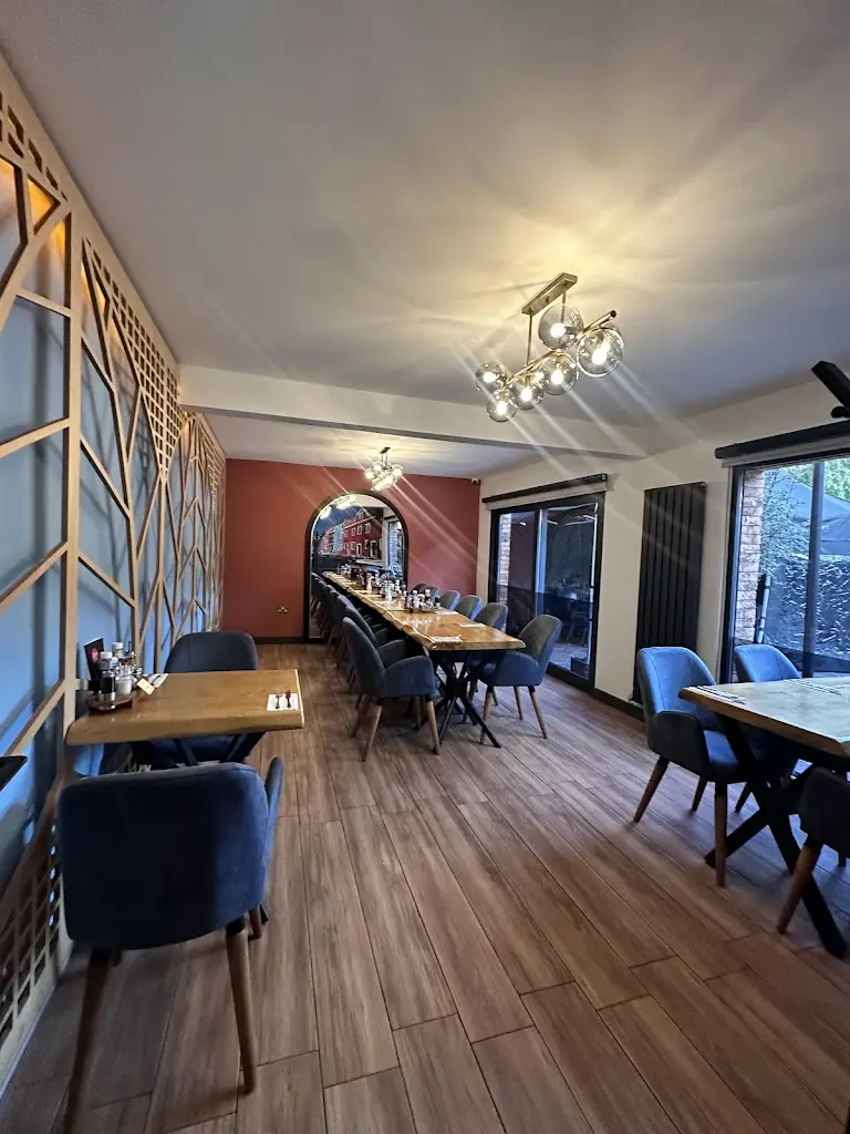 Fouzi’s Cafe Bar Pizzeria _Rossett_slider_image_2