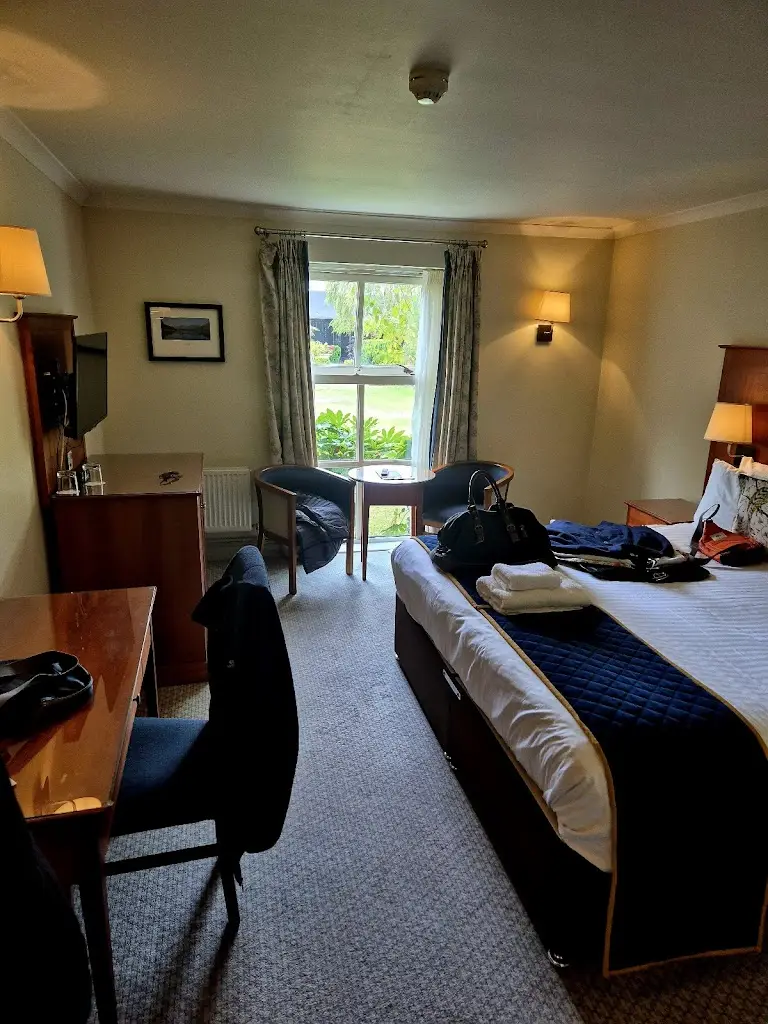 Raymond Lockwood _Rossett Hall Hotel_Rossett_review