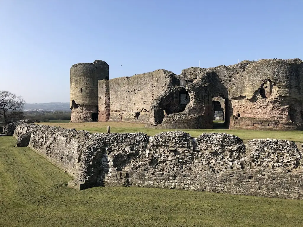 The Old Crown At The Castle_Rhuddlan_slider_image_3