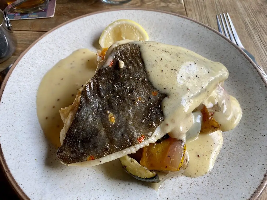 Alison_HARBWR Bar & Kitchen_Saundersfoot_recensione