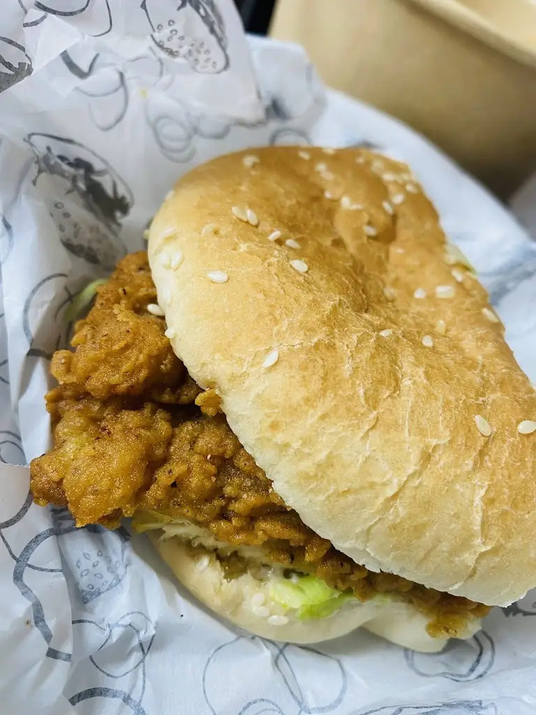 Crispy & Co_Blackley_slider_image_3