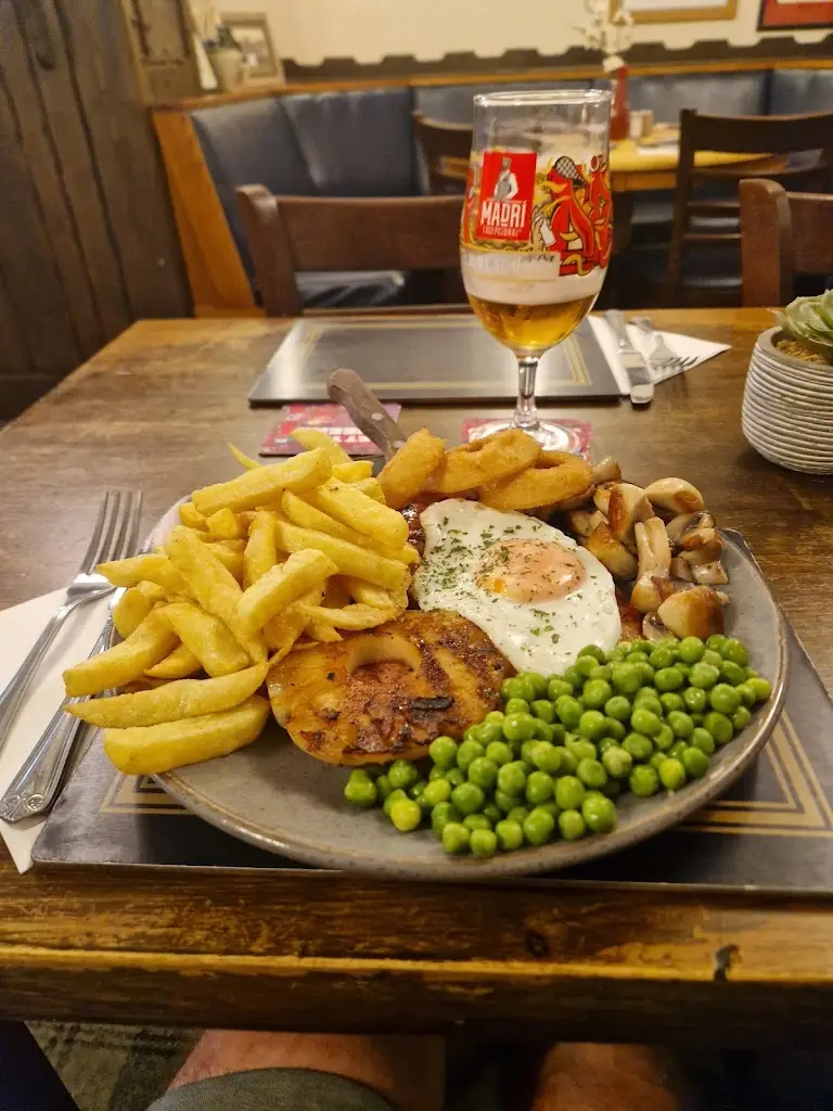 Chris G_Corvus Inn_Saint Clears_review