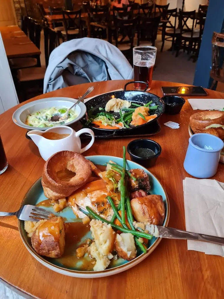 Kerris Jones_The Black Lion Bar_Saint Clears_review