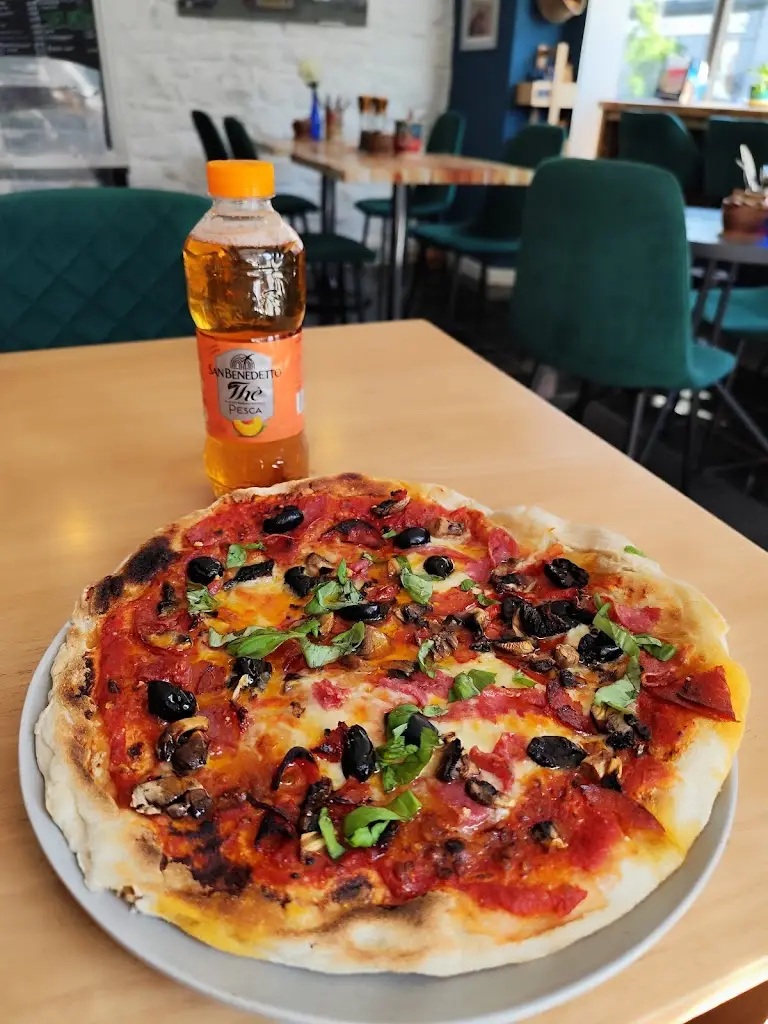 Mucka_Nonna's_Saint Clears_review