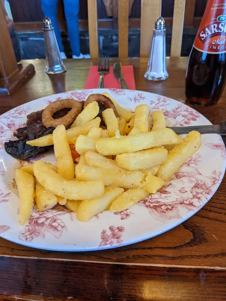 Menu_Ffordd Derwen_Rhyl_image_8