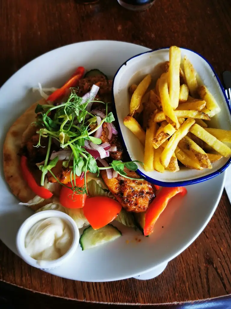 Catherine Ainscough_Ffordd Derwen_Rhyl_review