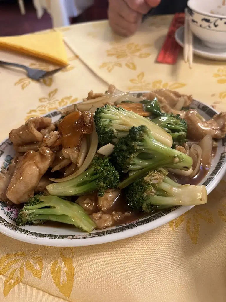 Yeung Sing_Rhyl_slider_image_3