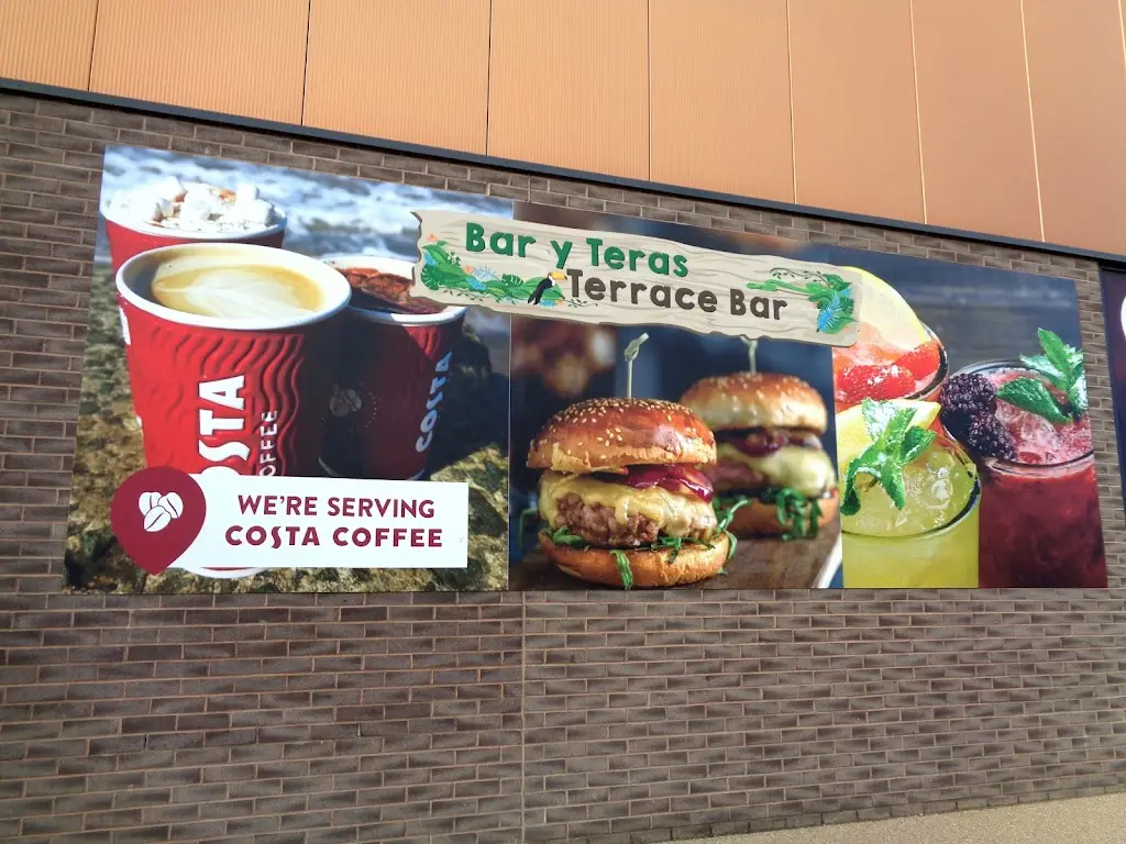 The Rainforest Diner & Terrace Bar_Rhyl_slider_image_1