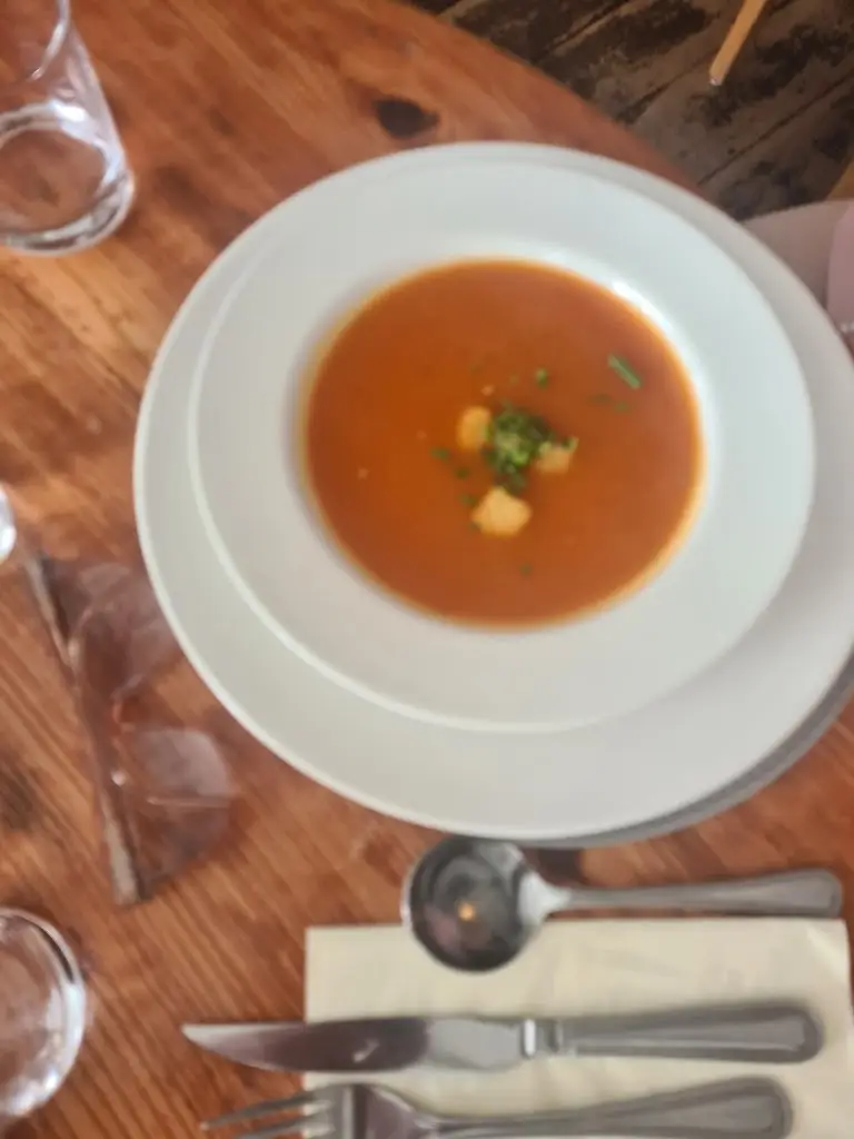 Liza Minchella_Bouchon De Rossi_Swansea_review